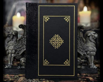 Salem Witch Trials Book: 1692 Colonial America Witchcraft History