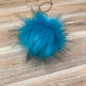 FAUX FUR POM - Azure Luxury Faux Fur Pom pom - Blue Fake Fur Pom for Hats - Large Luxury Pom - Vegan Fur Pompom - Handmade xl Luxury Pom