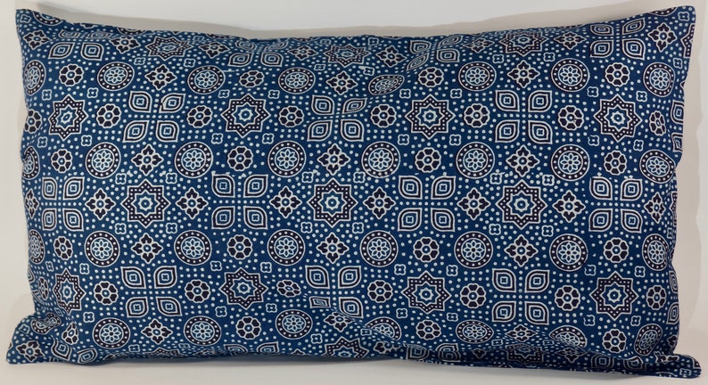 Indian cotton cushion cover printed several colors available traditional floral or geometric patterns Panjab series motifs géométriques