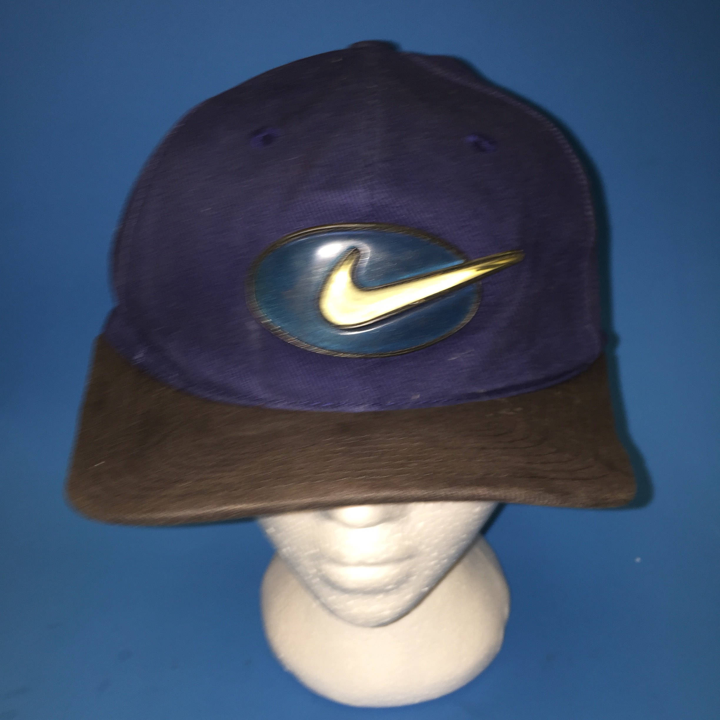 vintage nike hats