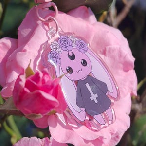 Pastel Goth Bunny acrylic pendant, goth keychain, rabbit pendant, harajuku fashion, gothic lolita, witchcraft, kawaii keychain, rabbit gift