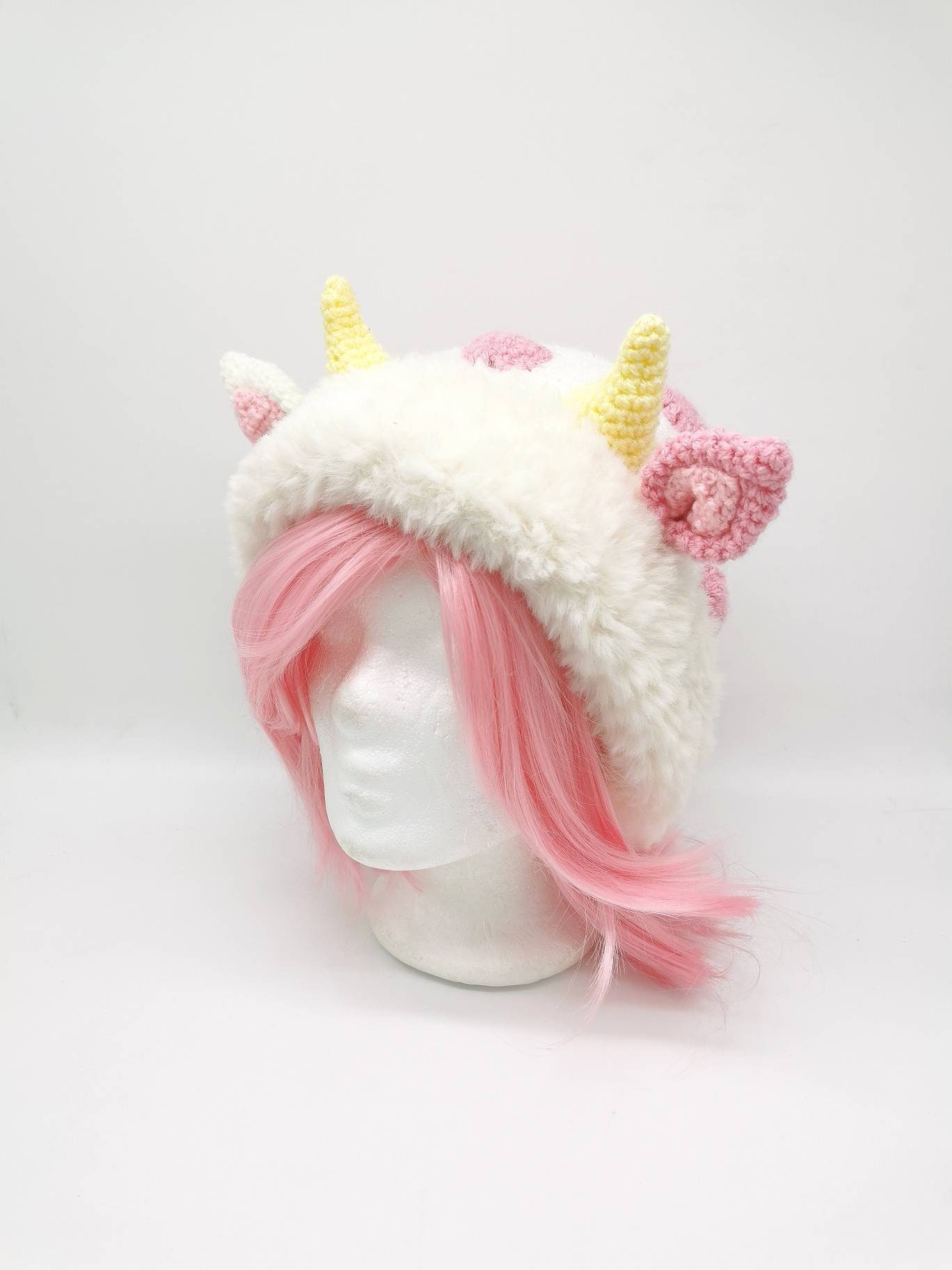 Strawberry Cow Beanie - Etsy display picture 3
