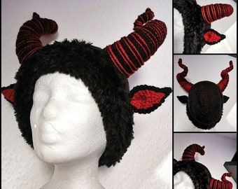 baphomet beanie, big horns hat, krampus beanie, gothic beanie, goth hat, gothic clothes, goth accessoires, devil beanie, witchcraft