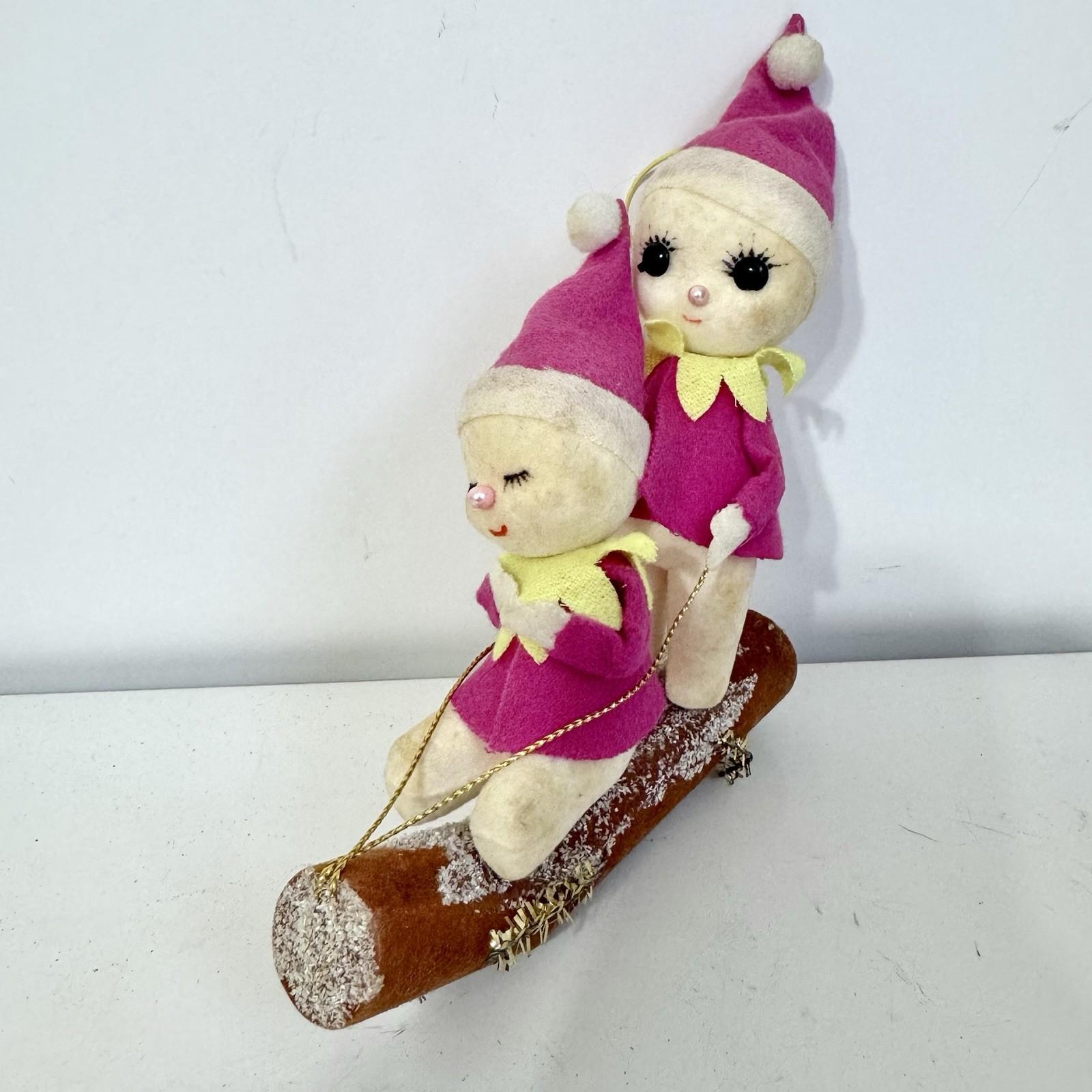 【スノウ さま】* vintage ornament ❀ 森の 赤いおうち スノウ さま】* vintage ornament ❀ 森の 赤いおうち スノウ