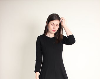 Petite robe noire avec poches, robe ajustée et évasée en jersey, robe de soirée midi noire, robe de cérémonie de style vintage