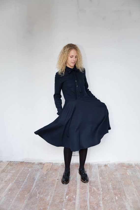 Elegant Everyday Shirtdress With Pockets, Minimalist Fit and Flare Dress  With Collar - Etsy