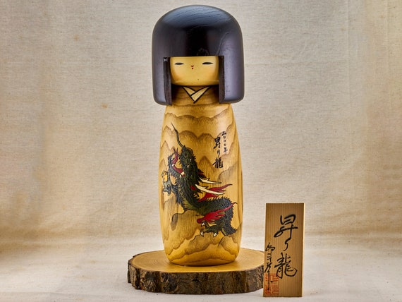 traditional kokeshi