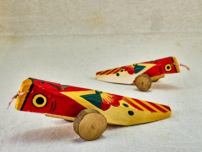 Traditional Pull Folk Toy In Kyushu Province Two Kijiguruma U96c9 U5b50 U8eca Wooden Toys Japanese Handmade Children Toy Vintage Toys Toys Games Itreen Com