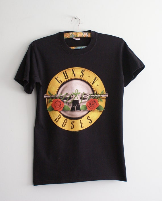 Official Vintage Guns'n'Roses shirt, Yellow Print