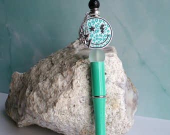 Mint green pen