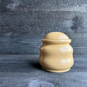 Bronislaw Wolanin Design Stoneware Storage Pot, Boleslawiec Pottery 1970's