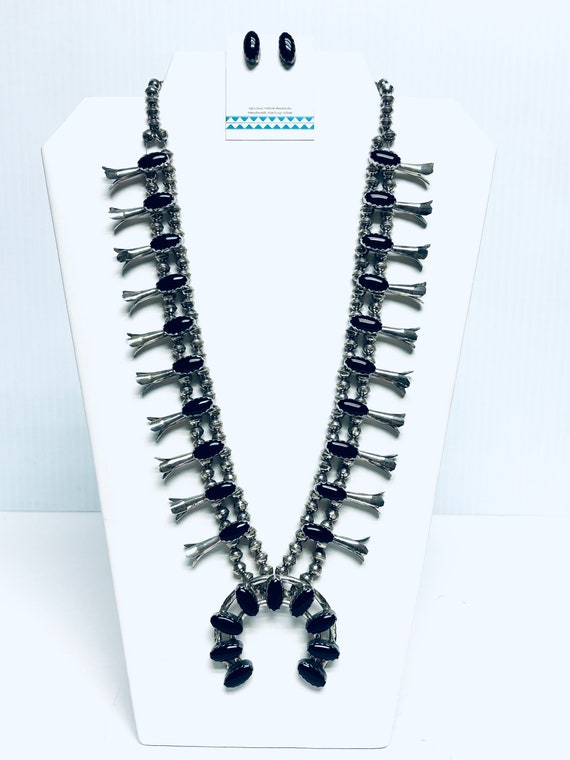 Exceptional Vintage Native American Navajo Black Onyx Sterling Silver Squash Blossom Necklace Exceptional Vintage Native American Navajo Black Onyx Sterling Silver Squash Blossom Necklace