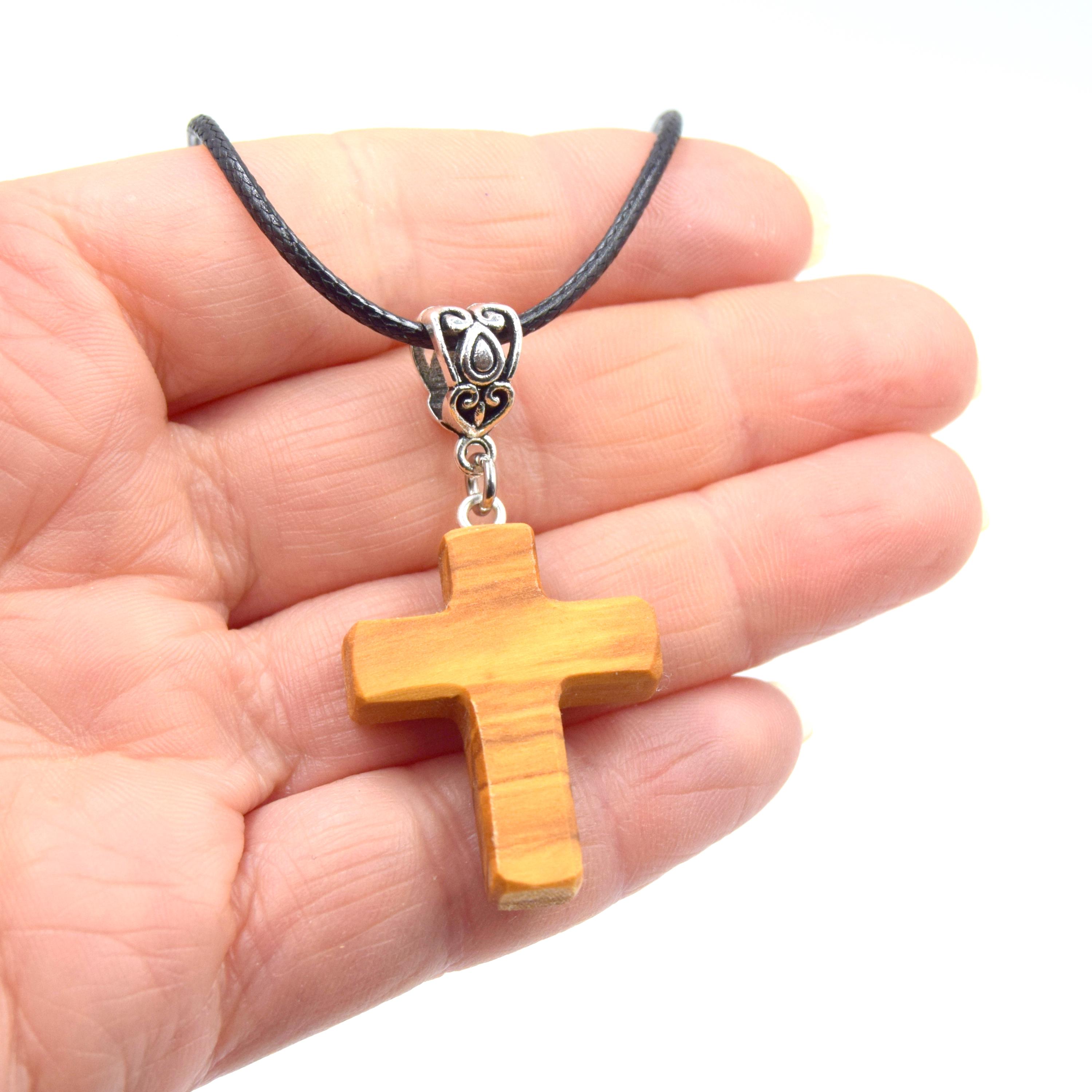 Ciondolo Crocifisso In Legno D'ulivo - 7,6 Cm - Fatto A Medjugorje