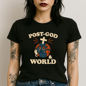 Shirt post-God World - Crying Earth Cross Cartoon Tee, atheïst grunge graphic, antireligieuze streetwear, shirt existentiële humor