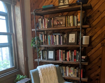 Reclaimed wood Bookcase - Metal Bookcase - Wall Unit - Records storage - Rustic Bookshelf - Industrial Furniture - Industrial bookcase