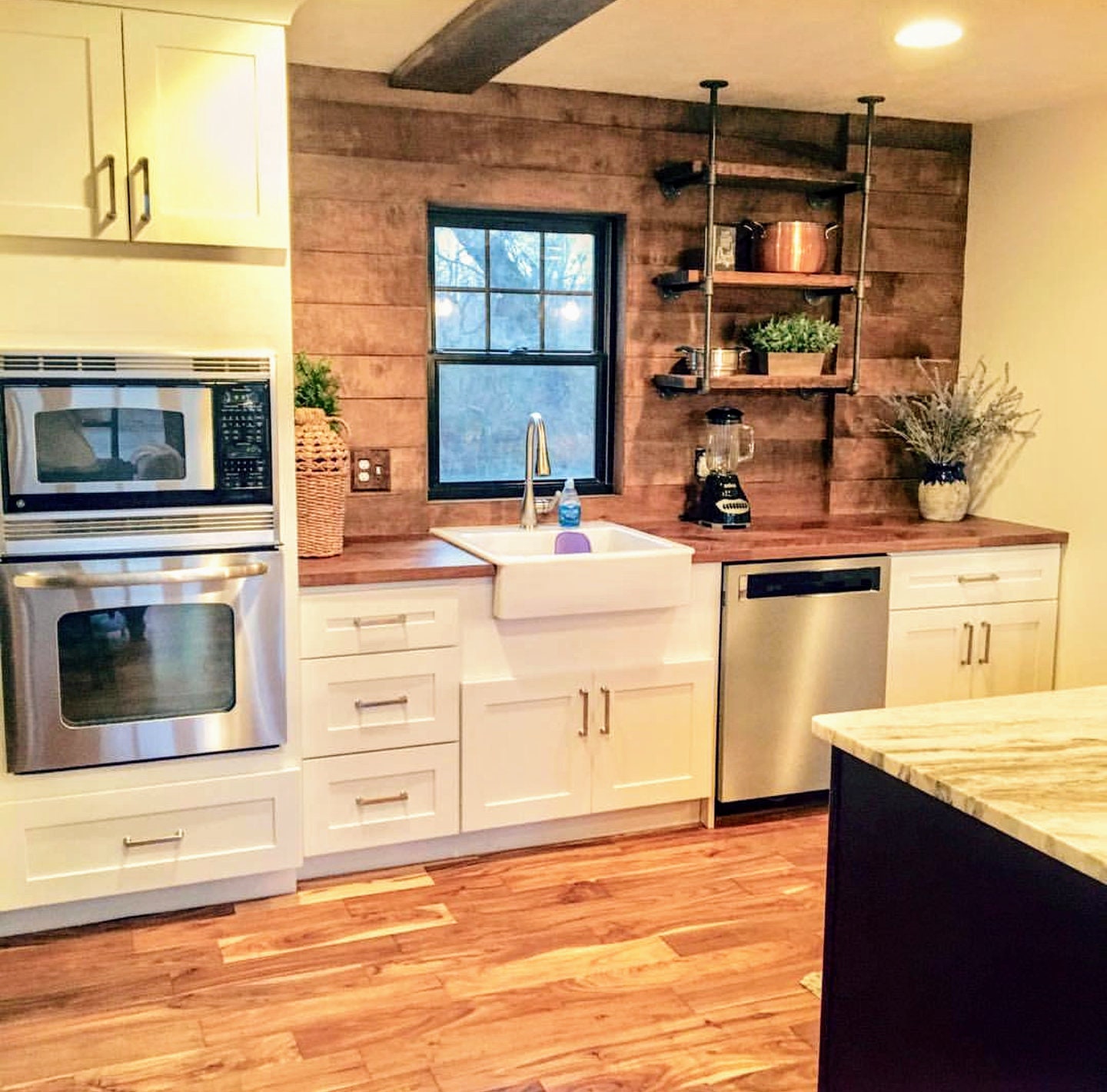 open kitchen shelving wood design