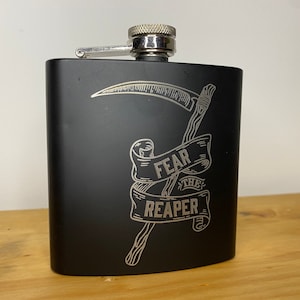 Fear The Reaper Matte Black Engraved Hip Flask - 6oz Hipflask - Tattoo Style Illustrated Occult Illustration Wicca Satanic Gift For Him