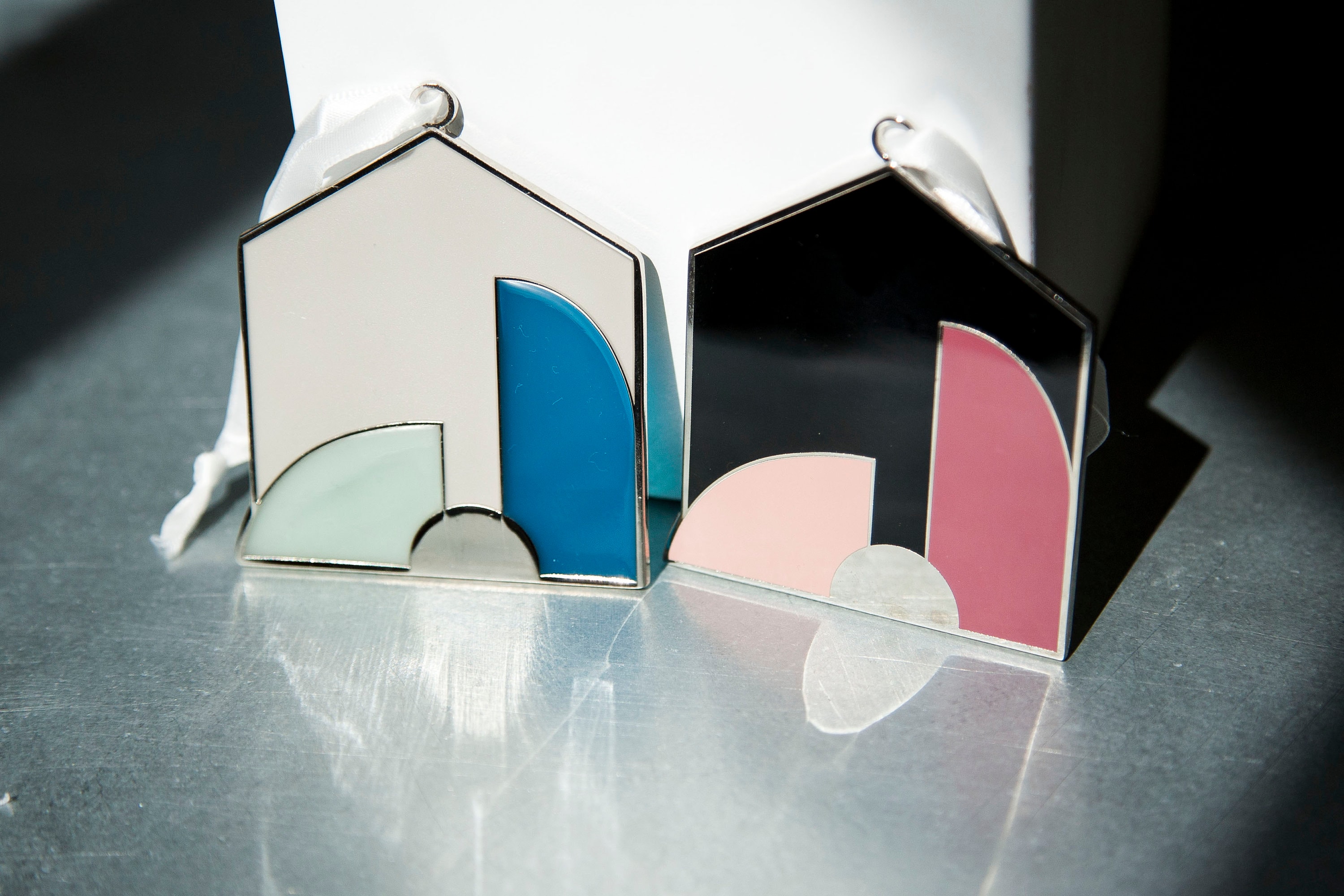 Ornement de La Nativité Moderne Szklo© - Émail ou Translucide