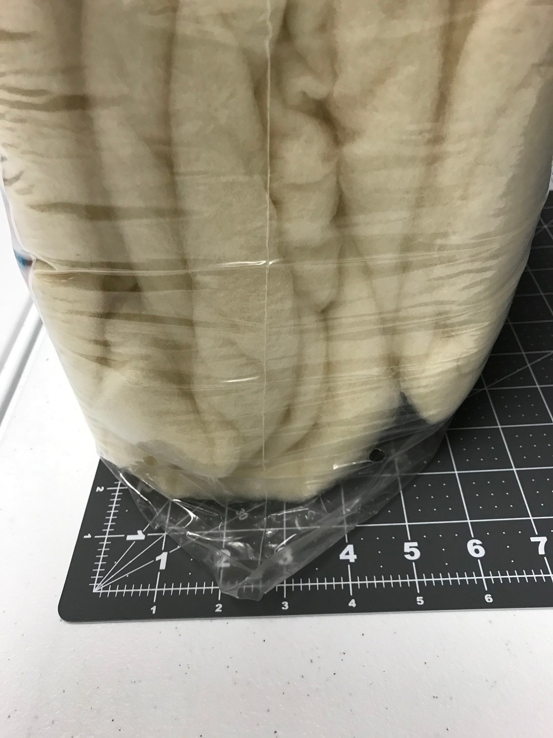 TWIN Quilters Dream WOOL Batting, Dream Batting, Natural, Size TWIN 93