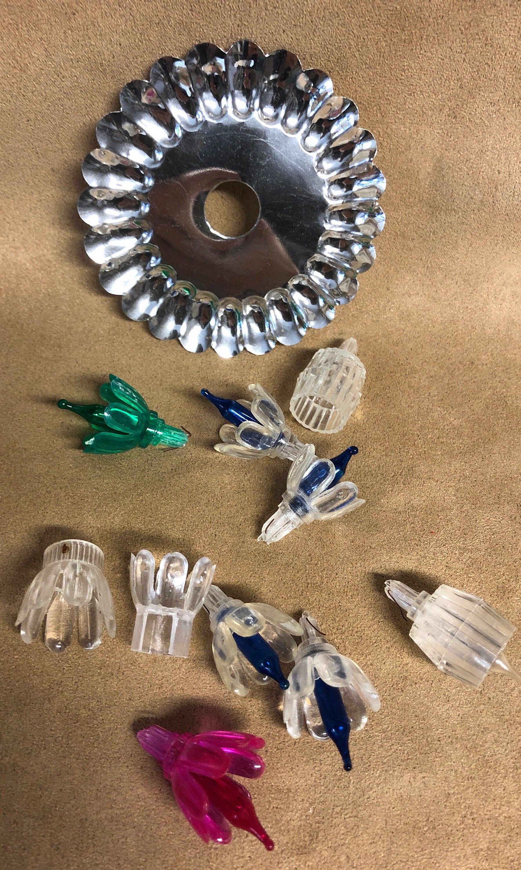 Vintage Light Reflectors, Extra Bulbs, Variety of Shapes. Etsy