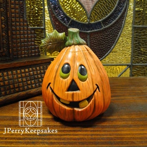 Smiling Jack-O-Lantern Figurine Halloween Decoration, Hand Painted Ceramic Halloween Decorations, Halloween Figurines