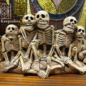 Skeletons Halloween Figurine, Halloween Decoration, Hand Painted Ceramic Skeleton Halloween Figurines, Halloween Decorations