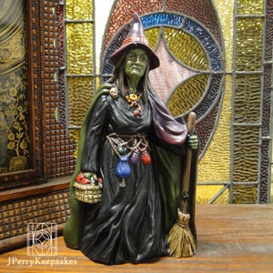 Witch Halloween Figurine Decoration, Hand Painted Ceramic Halloween Figurines / Witch Decorations, Halloween Witches
