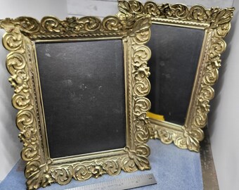 Juego de marcos de metal elegantes de 5 x 7: falta un adorno en la esquina, la abertura de la ventana de la foto mide 16,5 cm x 11,5 cm, consulte las fotos y la descripción para obtener más detalles.