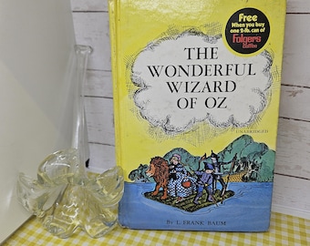 The Wonderful Wizard of Oz 1970 only damage is interior cover spine crack- See photos and description for details