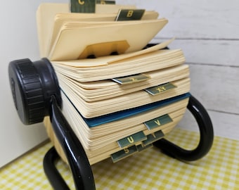 Vintage Rolodex card file with most alphabet dividers and blank rolodex cards - for paper crafts 4 x 2 5/8"
