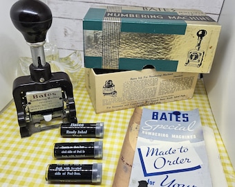 Machine à numéroter - 4 réglages avancés automatiquement - Verrous pour ajuster les rouleaux par Bates - voir la description et les photos