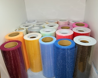 Tul en 20 colores diferentes (la mayoría nuevos). Medidas: 15 cm x 5,5 m o más. Consulta las fotos y la descripción para más detalles.