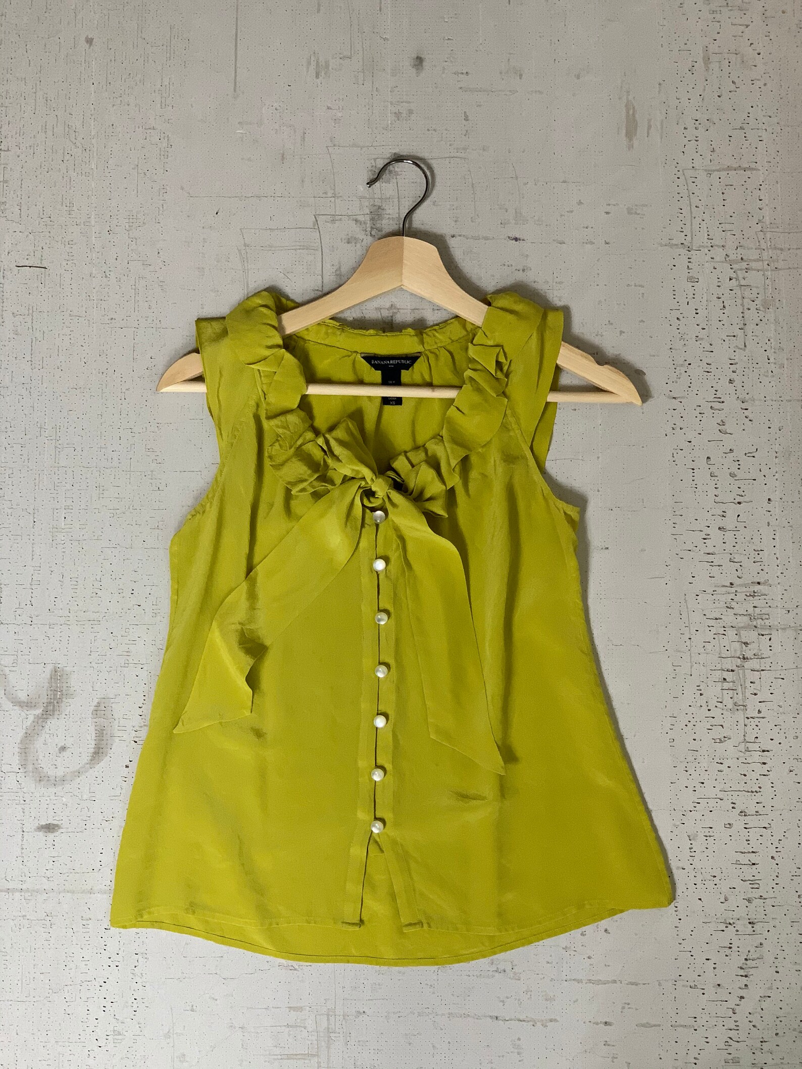 Silk Sleeveless blouse lime green Silk bottom up t-shirt. | Etsy