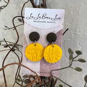 Yellow earrings, textured earrings, lightweight earrings, gifts for her, polymer clay, yellow and brown earrings, hypoallergenic