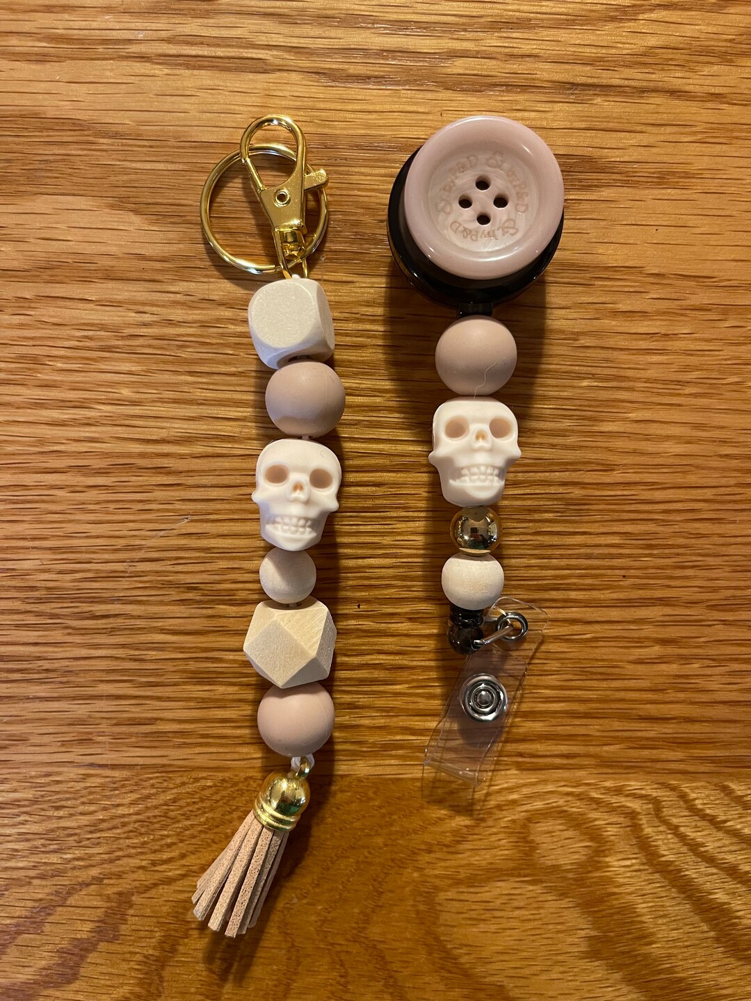 Skull ID Badge Holders/ Keychains - Etsy