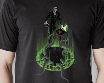 Love the Craft T-shirt / Lovecraft Tee / Cthulhu / Horror/ Literature/ Necronomicon