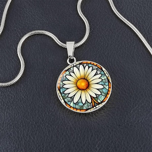 Daisy Necklace - Stained Glass Graphic Pendant - Free Custom Engraving - April Birth Flower Mothers Day Gift