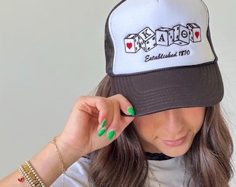 Casquette de camionneur Dice / Casquette de camionneur de sororité brodée noire / Casquette de camionneur de sororité noire / Casquette de sororité / Chapeau grec