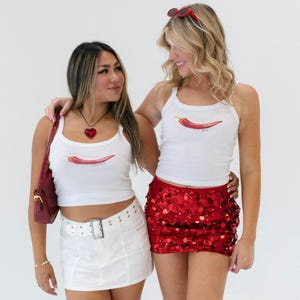 Spicy Fam Tank Top / Weiße Sorority Big Little Tanks / Weiße große kleine Tops / Sorority Big Little Shirts / Sorority Fam Shirts