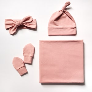 pink swaddle set, swaddle and headband set, swaddle set girl, pink swaddle blanket, newborn girl coming home outfit, swaddle and hat set