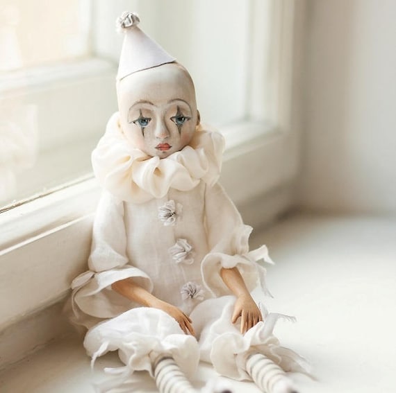 pierrot doll