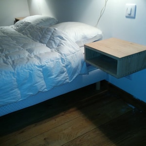 Floating bedside table image 4