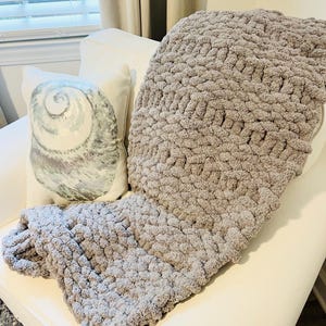Handmade Chunky knit blanket