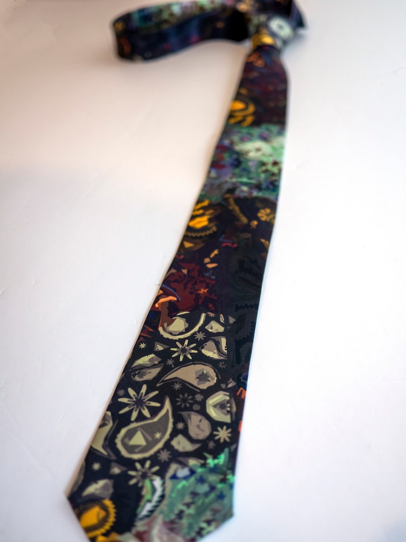 Disco Elysium: Inspired by Horrific Necktie | Etsy