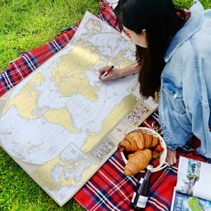Personalized Travel Map of the World Scratch off with Push Pins - Custom World Map Scratch off