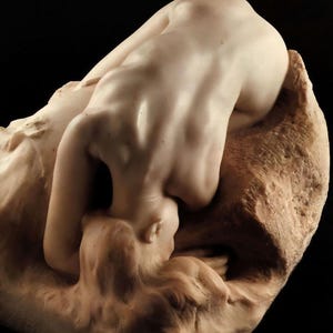 Auguste Rodin: Danaide (1889) Stampa artistica su tela incorniciata o avvolta in una galleria, giclée, rimasterizzata digitalmente (D6050)