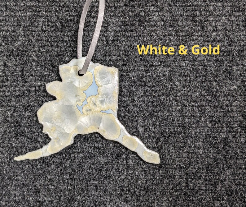 Ceramic State Ornament Alaska or Hawaii White & Gold