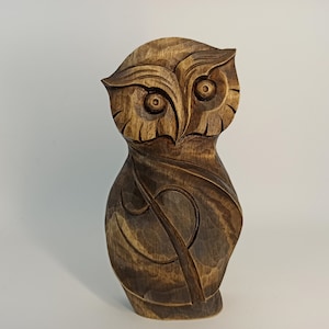 Owl figurine 6.3&quot;, Carved owl, Owl sculpture, Wood carving, Wooden owl, Wooden figurine, Wood art, Personalized gifts, Figurine décor