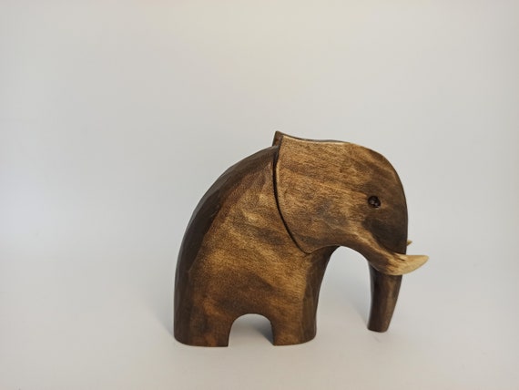 Elephant wood carving online