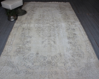 5'2"x9'2" ft Vintage Oushak Rug, Distressed Beige Rug, Turkish Anatolian Medallion Rug